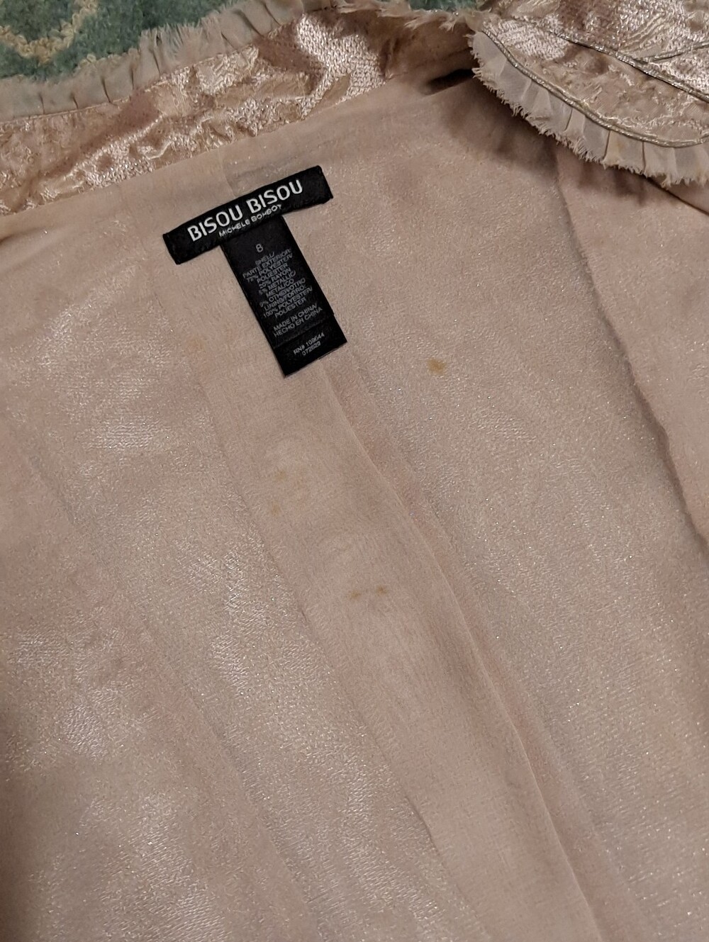 Bisou Bisou Feminine Short Sleeve Lace-Pattern Satin Bolero Jacket in Blush - Picture 13 of 15